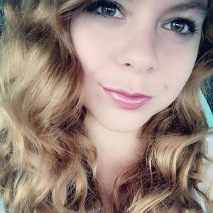 Meet your Posher, Kaylee